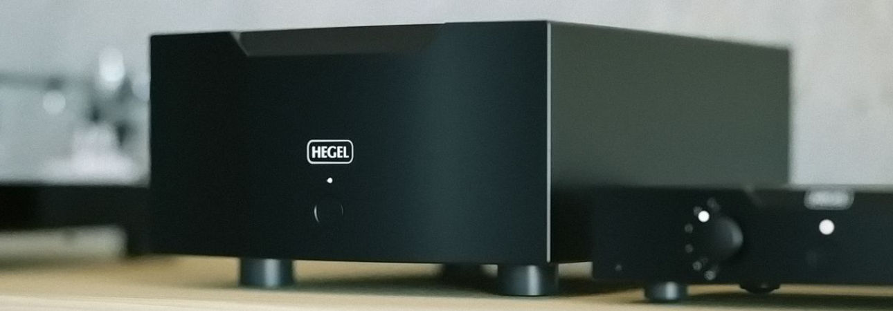 Hegel H30A Reference võimsusvõimendi