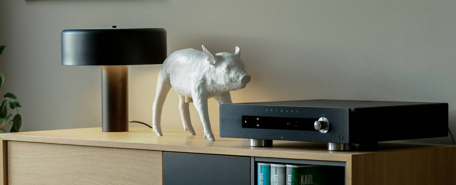Primare I25 modular integrated amplifier with optional DAC and Prisma streaming modules