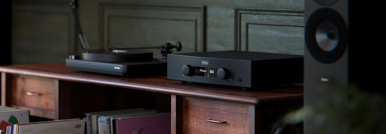 Hegel A200 integrated amplifier with balanced XLR inputs