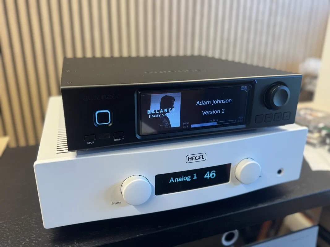Aurender A1000 music server in a Hegel H190 stereo system at the Hi-Fi Market showroom
