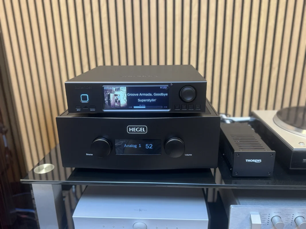 Aurender A1000 music server in a Hegel H600 stereo system at the Hi-Fi Market showroom